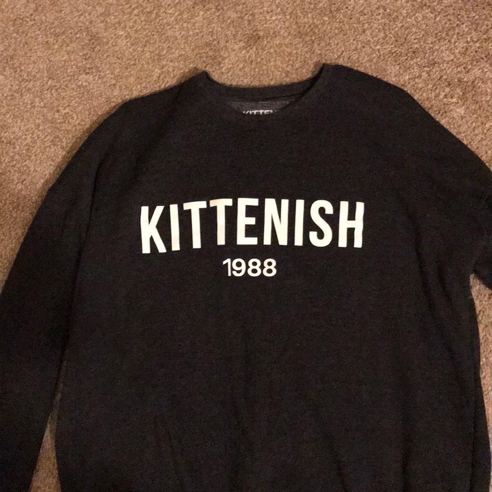 Kittenish Heather Gray 1988 sweatshirt